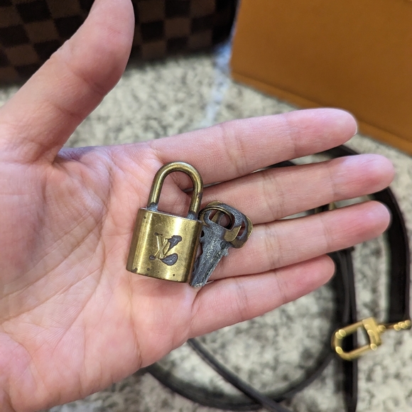 Excellent authentic LV speedy Bandoulière 30 - Picture 3 of 16